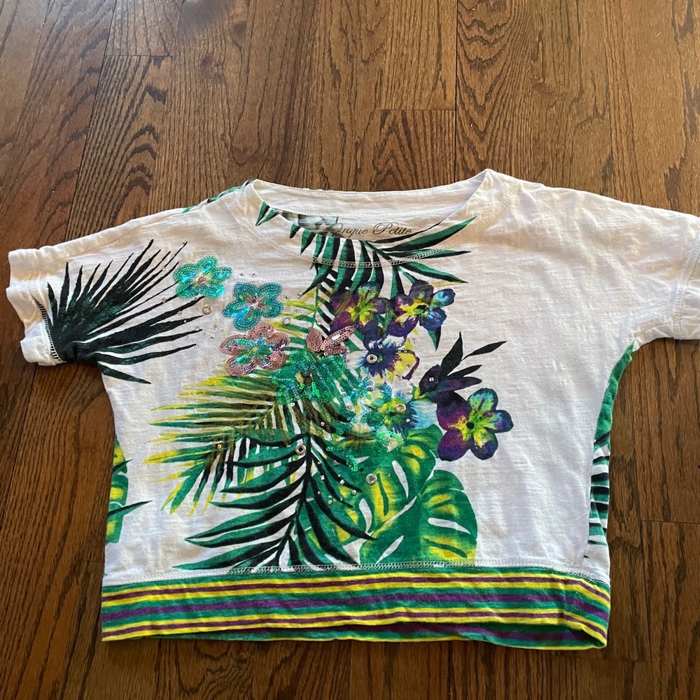 Cute short sequin Top